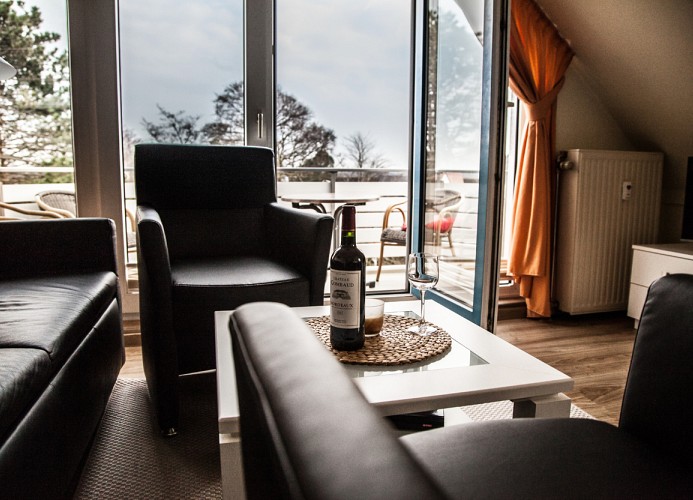 Dünenglück, Ferienwohnung 33 mit Teil-Meerblick