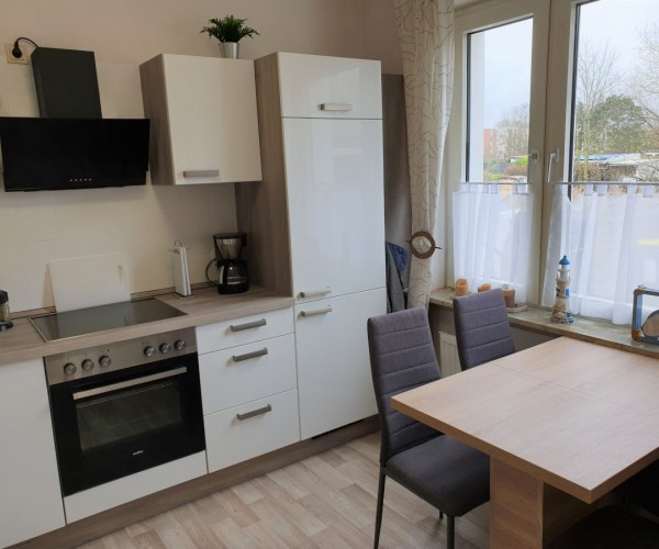 Strandstraße 51a  Ferienwohnung Käptns Suite