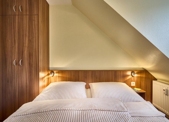 Dünenglück, Ferienwohnung 33 mit Teil-Meerblick